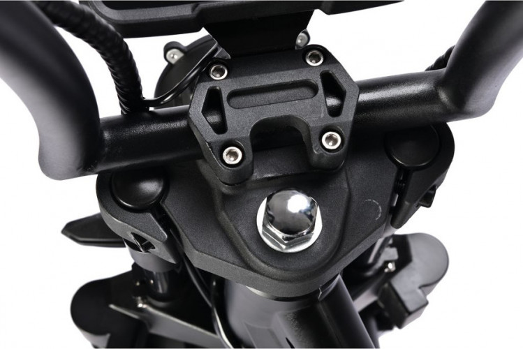 Электроскутер WHITE SIBERIA PRO BLACK EDITION 5000W в Севастополе