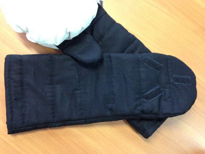 Рукавицы для работы с тандыром в Севастополе