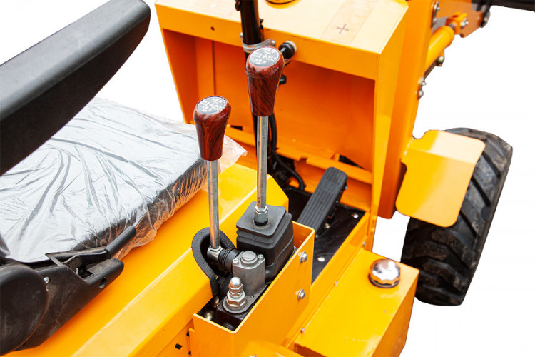 Электрический погрузчик RuTrike БРАВО 4x4 в Севастополе