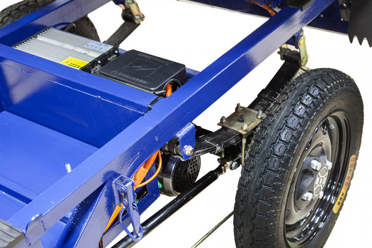 Грузовой электрический трицикл Rutrike Партнёр 1500 в Севастополе