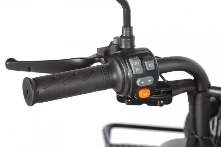 Пассажирский электротрицикл Wanshida UM+ в Севастополе