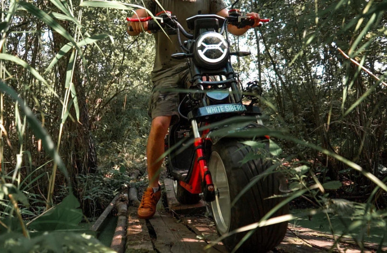 Электроскутер White Siberia PRO MAX 3950W в Севастополе