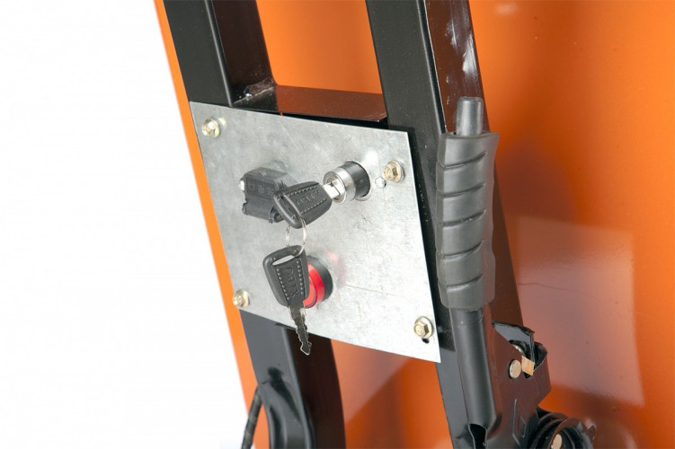 Тележка самоходная RuTrike «Ковш» СТК 500 48V900W в Севастополе