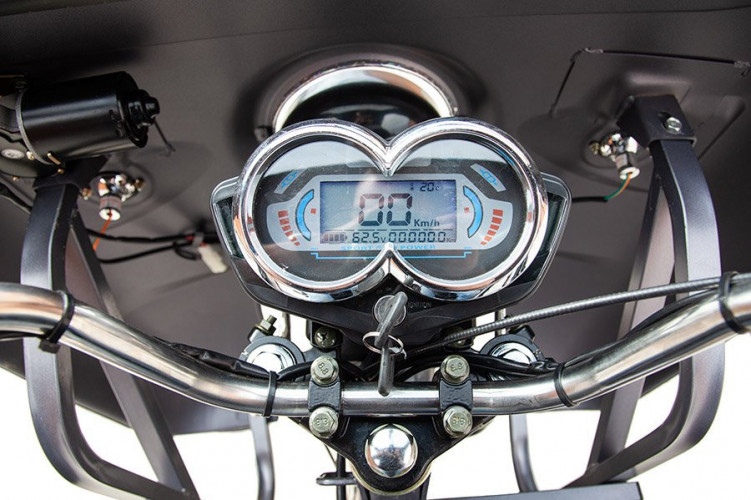 Грузовой электротрицикл Rutrike КАРГО 1800 в Севастополе