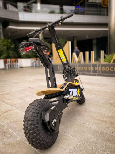 Электросамокат VeloCifero MAD 2000W в Севастополе