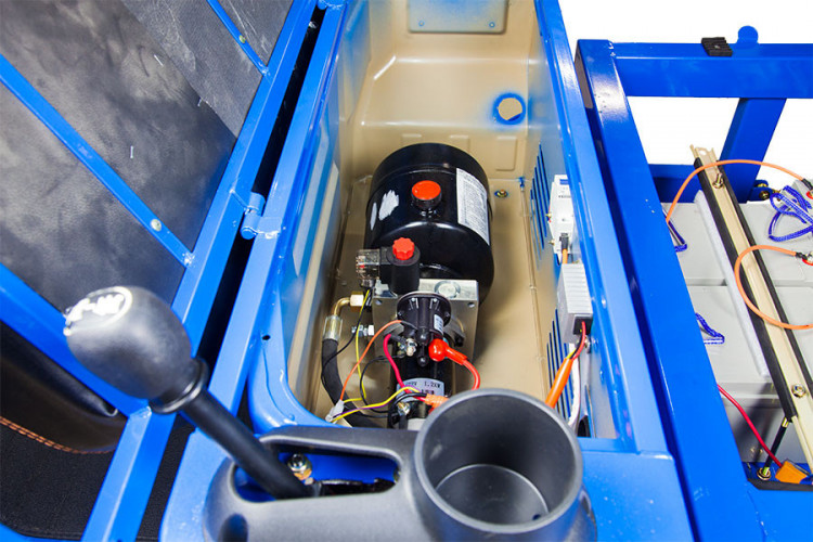 Грузовой электрический трицикл Rutrike D5 1700 гидравлика в Севастополе